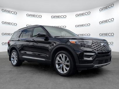 Used 2023 Ford Explorer Platinum w/ Technology Package