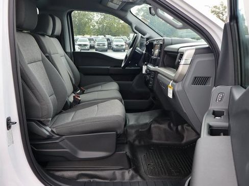 New 2026 Ford F550 4x4 Regular Cab Super Duty image 8