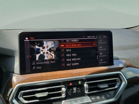 Used 2023 BMW X4 xDrive30i AWD/4WD image 28