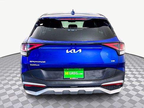 Used 2023 Kia Sportage EX image 8
