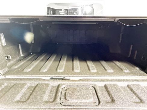 Used 2022 Jeep Gladiator Rubicon w/ Cold Weather Group image 26