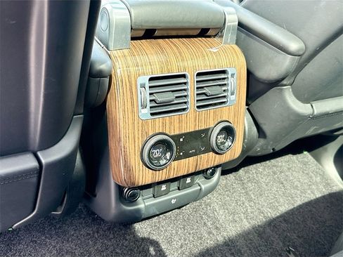 Used 2019 Land Rover Range Rover Supercharged image 28