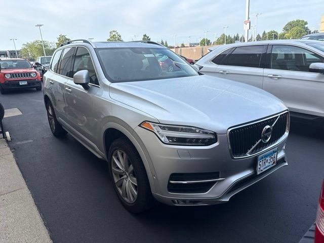 Used 2016 Volvo XC90 T6 Momentum w/ Momentum Plus Package AWD/4WD image 1