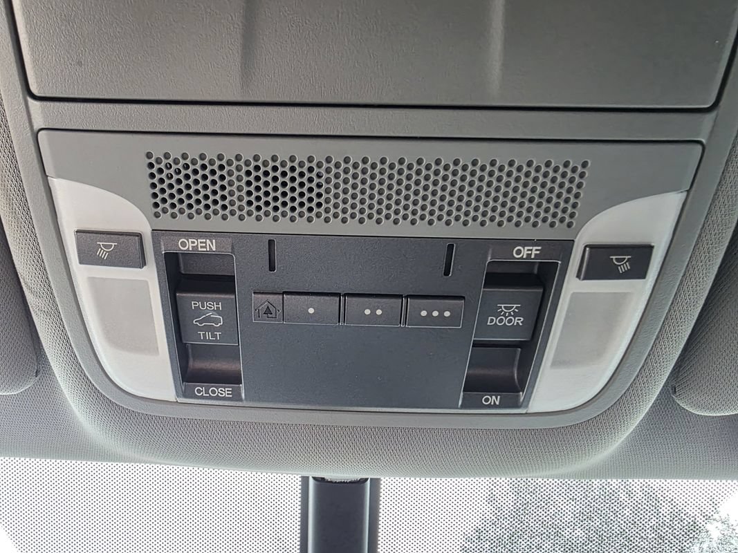 Used 2016 Acura MDX SH-AWD image 34