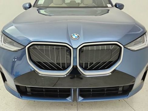 Used 2025 BMW X3 xDrive30i w/ Premium Package image 8