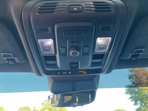 Certified 2024 Cadillac Escalade Sport Platinum w/ Heavy-Duty Trailer Package image 40