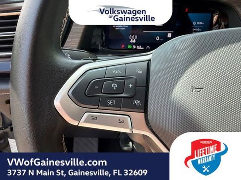 Certified 2025 Volkswagen Atlas SEL AWD/4WD image 23