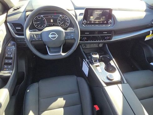 New 2026 Nissan Rogue SV w/ SV Premium Package image 3