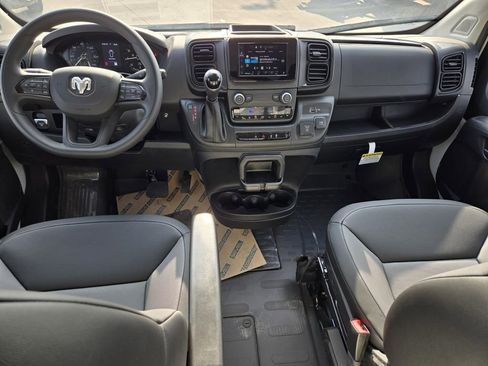 New 2025 RAM ProMaster 3500 w/ Roll-Up Rear Door Package image 17
