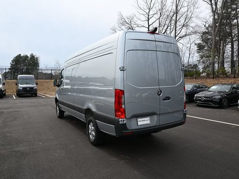 Used 2026 Mercedes-Benz Sprinter 2500 image 4