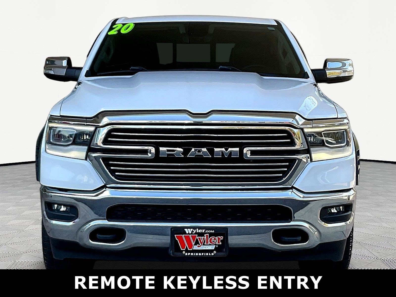 Used 2020 RAM 1500 Laramie w/ Off Road Group AWD/4WD image 2