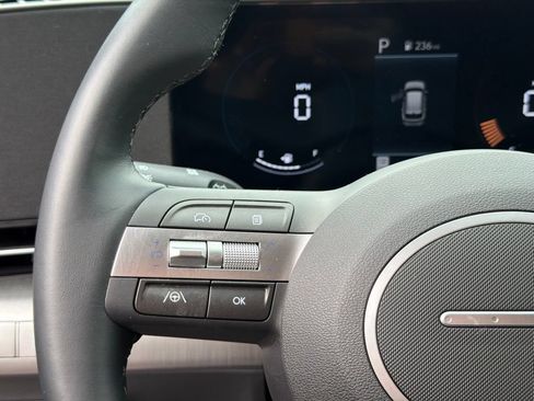 Certified 2024 Hyundai Kona SEL AWD/4WD image 22