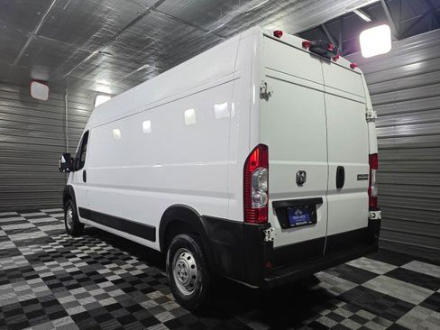 Used 2023 RAM ProMaster 2500 image 7