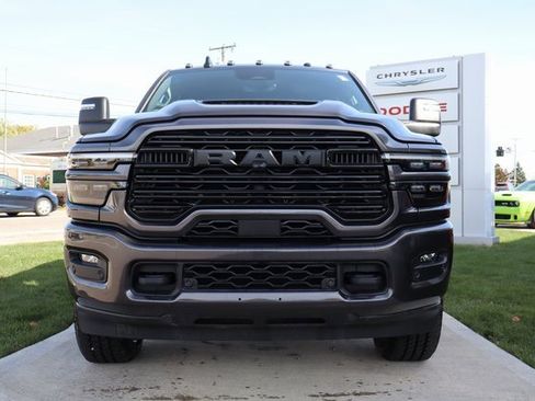 Used 2025 RAM 2500 Laramie image 6