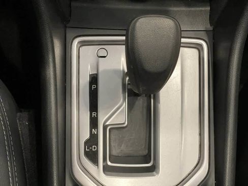 Used 2022 Subaru Forester Premium image 22