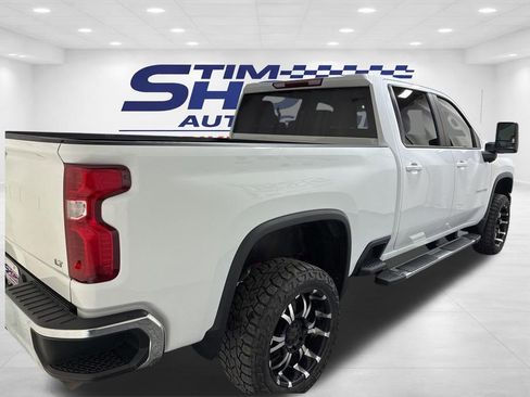 Used 2024 Chevrolet Silverado 2500 LT w/ Convenience Package image 5
