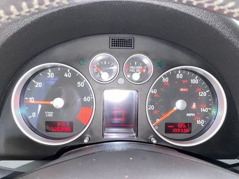 Used 2002 Audi TT 1.8T AWD/4WD image 12