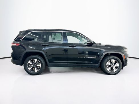 Used 2024 Jeep Grand Cherokee Limited 4xe AWD/4WD image 10