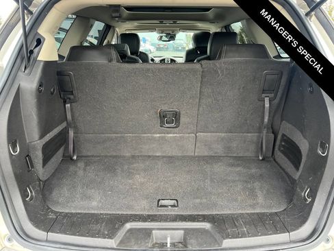 Used 2016 Buick Enclave Leather FWD image 17