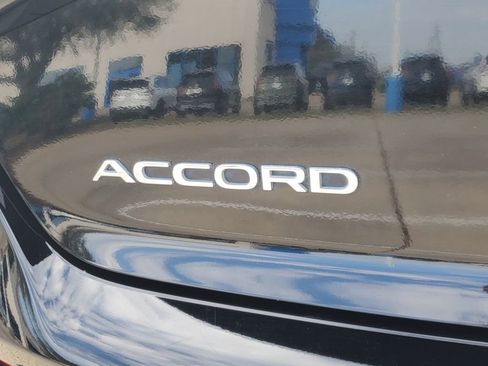 Used 2024 Honda Accord EX image 5