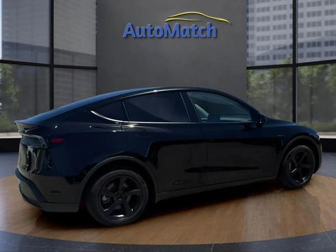 Used 2026 Tesla Model Y Long Range AWD/4WD image 11