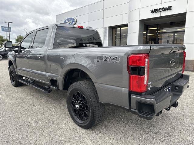 Certified 2025 Ford F250 XLT w/ Black Appearance Package AWD/4WD image 4