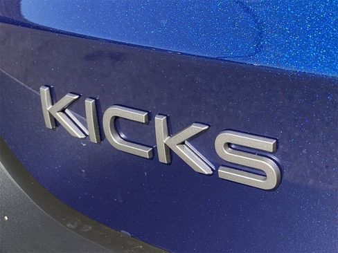 New 2026 Nissan Kicks S image 8