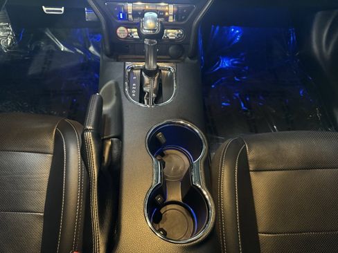 Used 2017 Ford Mustang GT Premium w/ Equipment Group 401A image 11