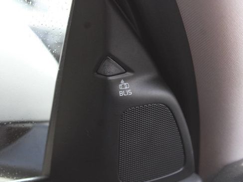 Used 2015 Volvo S60 T5 Premier image 44