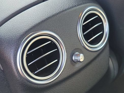 Used 2023 Mercedes-Benz E 350 Sedan image 13