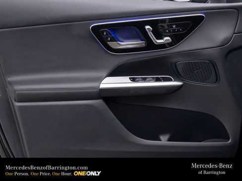 New 2026 Mercedes-Benz GLC 300 4MATIC image 15