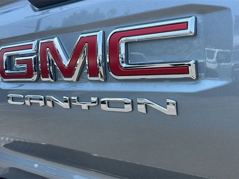 New 2025 GMC Canyon Elevation image 28