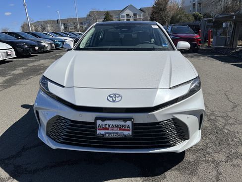 New 2026 Toyota Camry XLE image 2