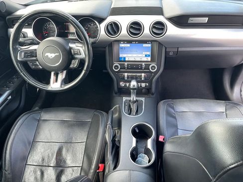 Used 2019 Ford Mustang GT Premium image 30