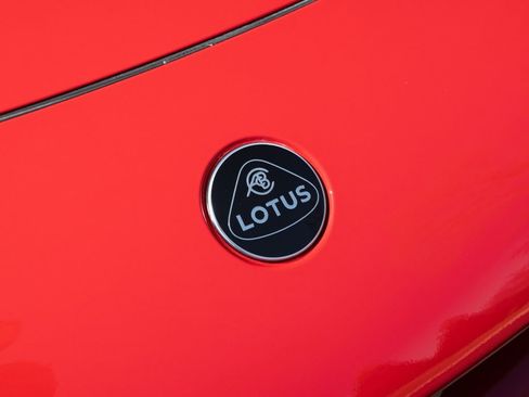 New 2026 Lotus Emira SE image 16