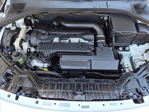 Used 2014 Volvo S60 T5 FWD image 21