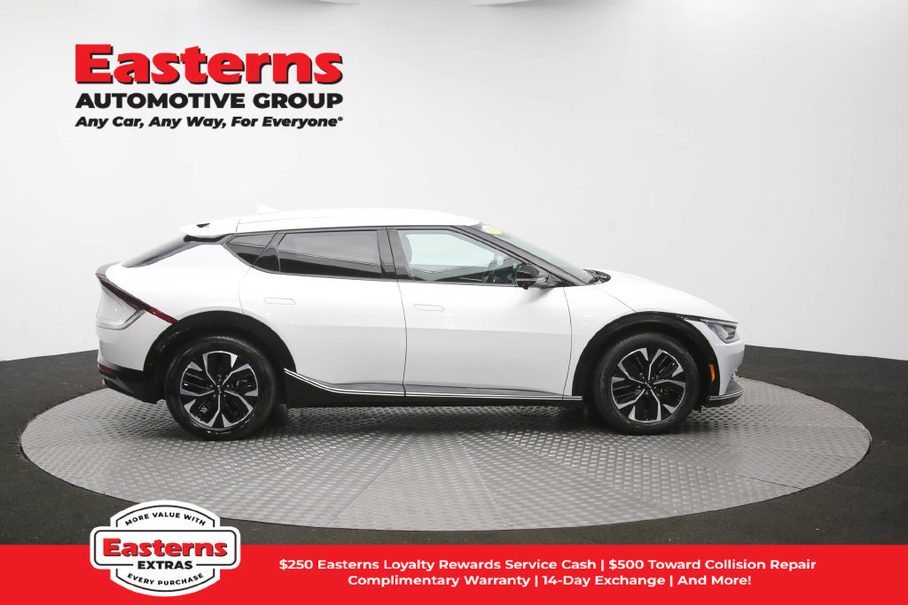 Used 2024 Kia EV6 Wind w/ Wind Technology Package AWD/4WD image 48