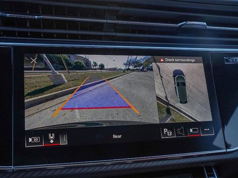 Used 2024 Audi SQ8 Prestige image 25