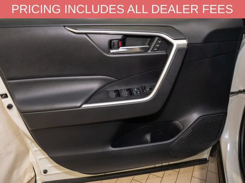 Used 2022 Toyota RAV4 XLE Premium AWD/4WD image 13