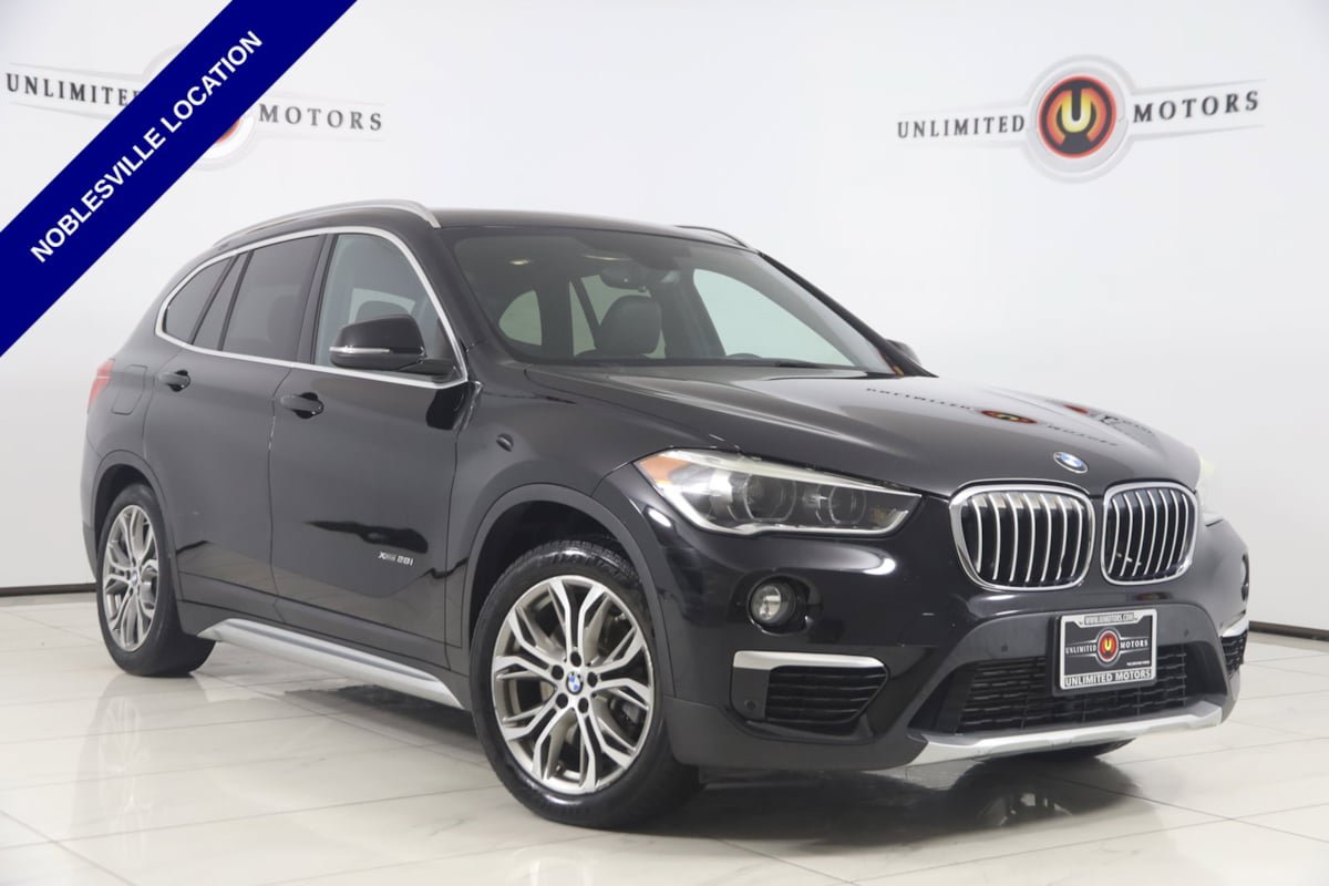 Used 2017 BMW X1 xDrive28i AWD/4WD image 1