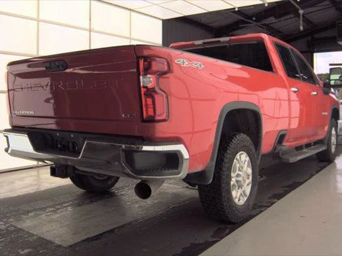 Used 2024 Chevrolet Silverado 3500 LTZ w/ LTZ Convenience Package AWD/4WD image 7