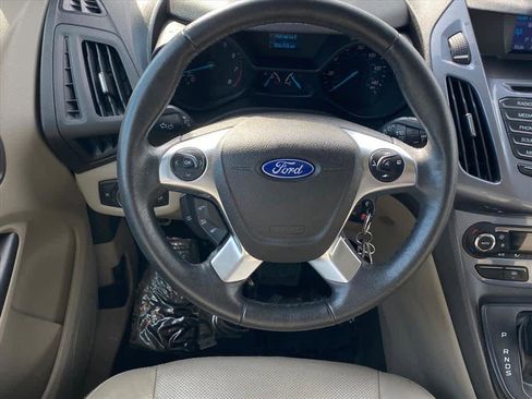 Used 2015 Ford Transit Connect Titanium image 5