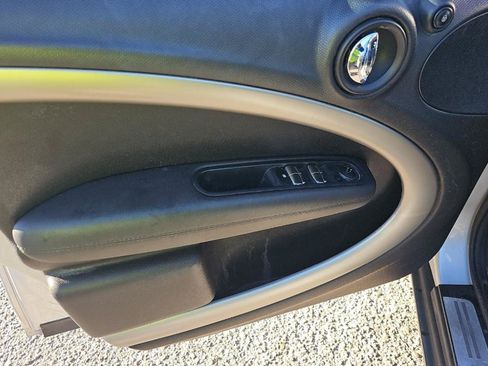 Used 2014 MINI Cooper Countryman FWD image 12