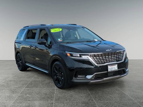 Used 2024 Kia Carnival SX Prestige image 7