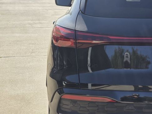 Certified 2025 Audi Q5 Premium Plus w/ Premium Plus image 6