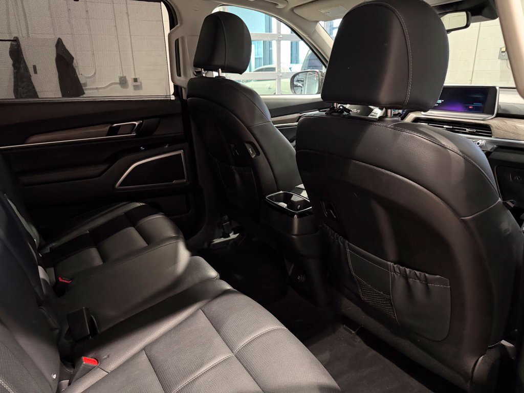 Used 2022 Kia Telluride EX FWD image 45