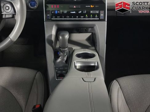 Used 2021 Toyota Avalon Limited w/ Advanced Safety Package FWD image 25