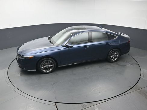 Used 2023 Honda Accord EX-L image 36