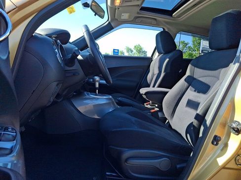 Used 2013 Nissan Juke SV AWD/4WD image 12