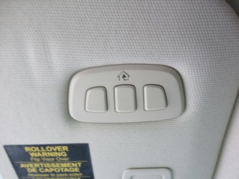 Used 2022 Lincoln Corsair FWD w/ Premium Package image 28